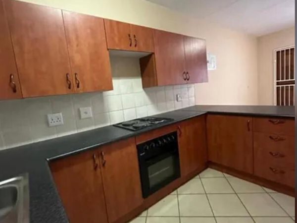 2 Bed Apartment in Honey Hill