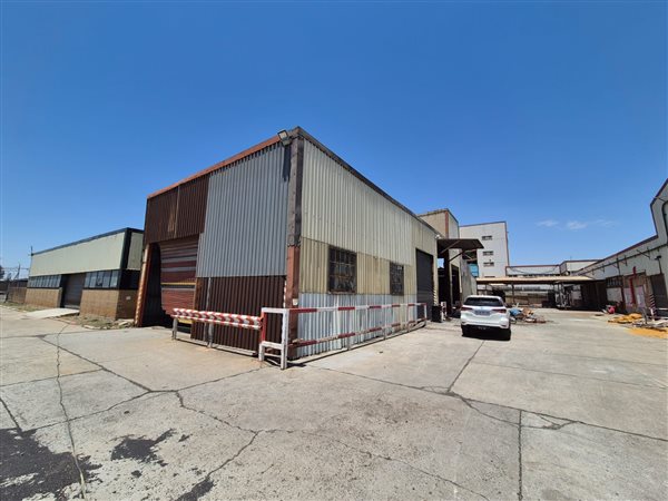 600  m² Industrial space