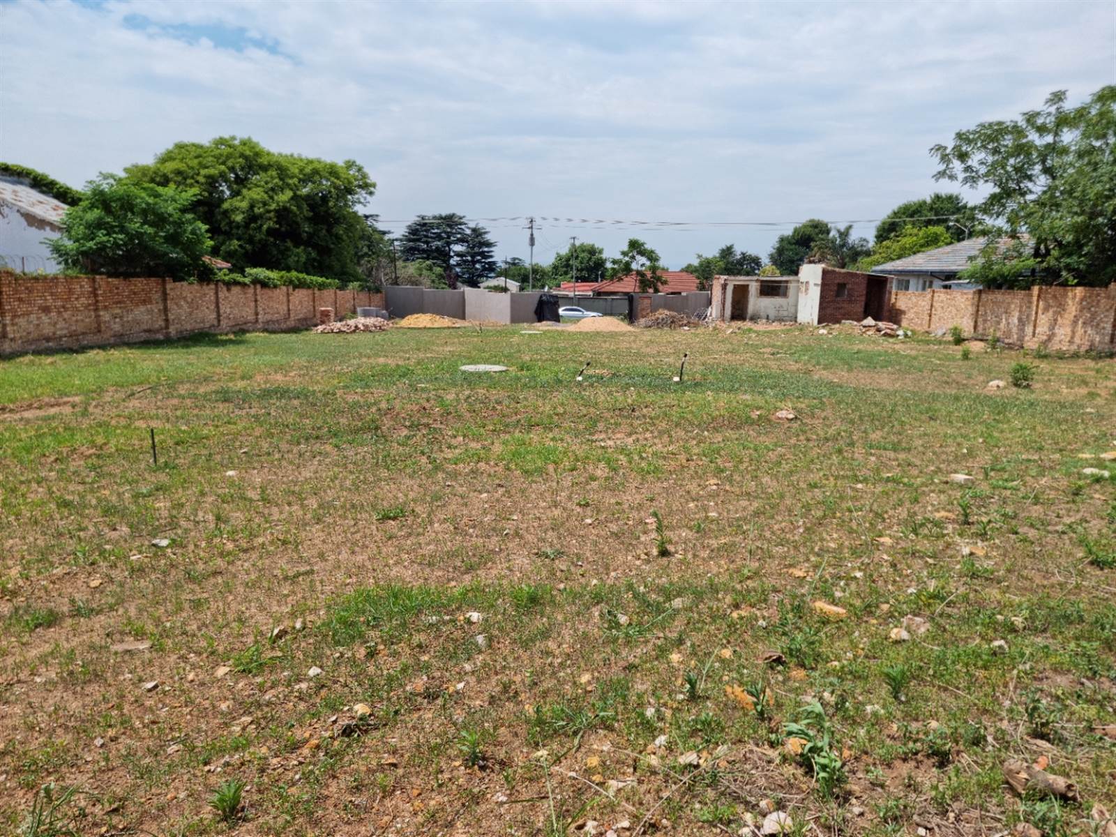 1983 m² Land available in Lambton photo number 1