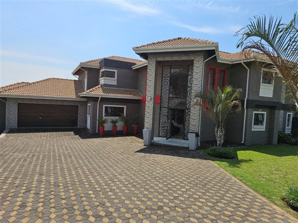 5 Bedroom House 5 Bedroom House