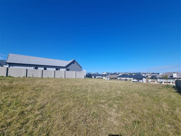 596 m² Land available in Blue Mountain Village