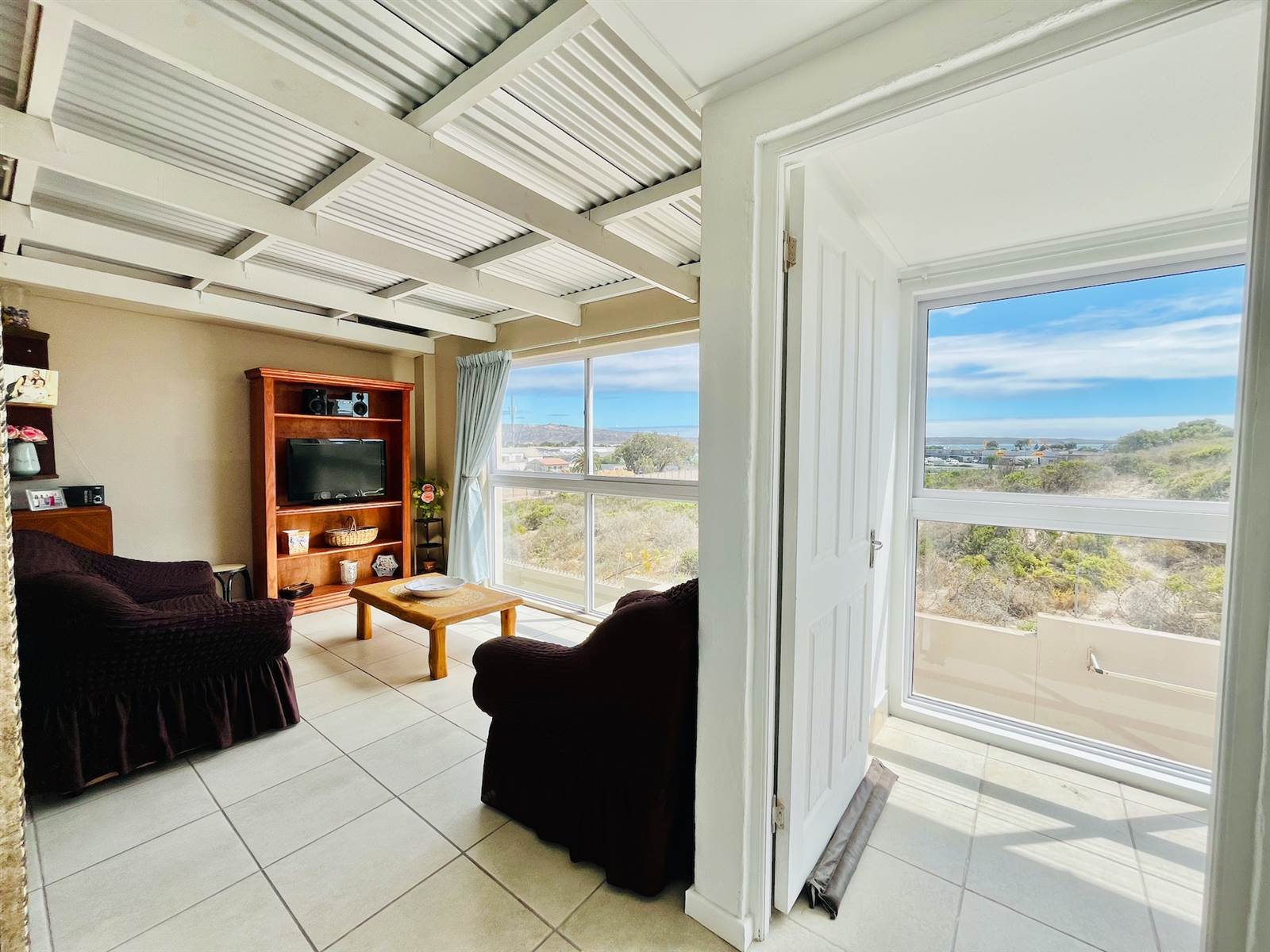 4 Bed Townhouse in Langebaan Central photo number 22