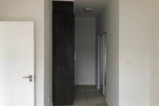 1 Bed Apartment in Modderfontein photo number 14