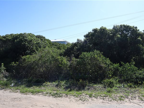 700 m² Land available in Paradise Beach