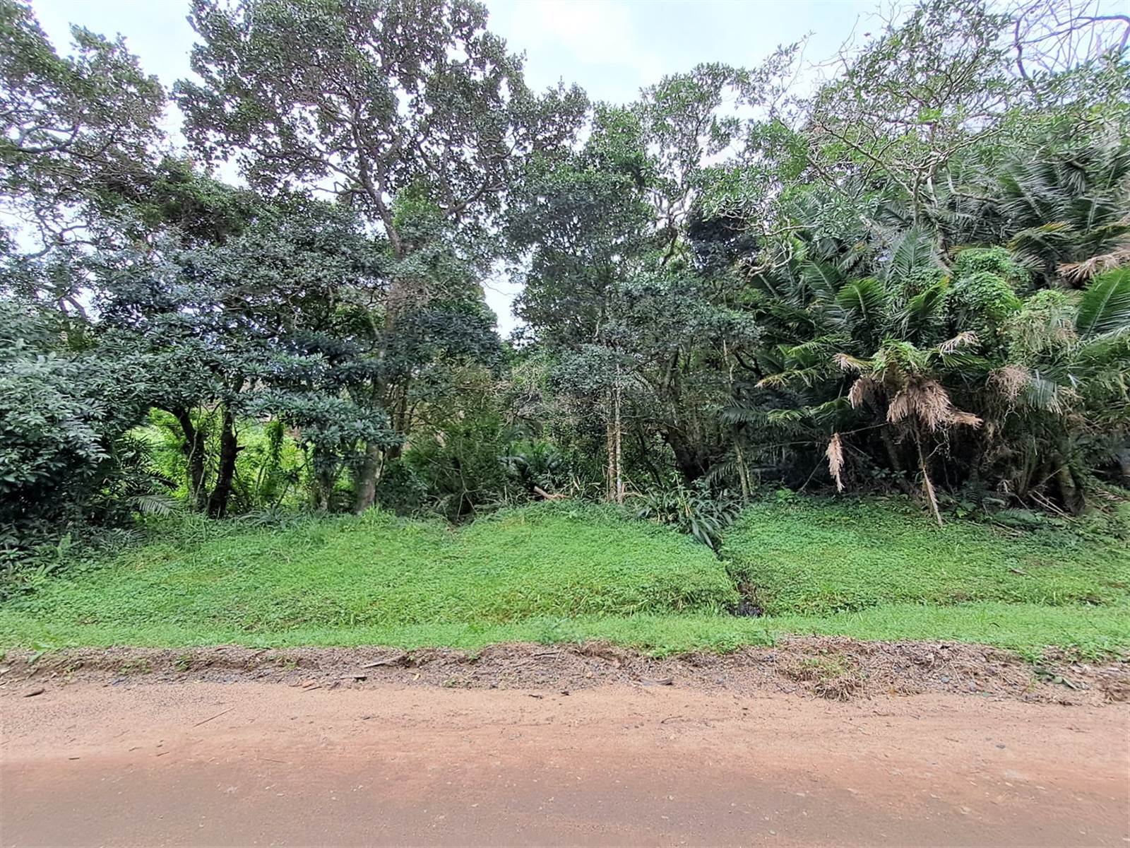1505 m² Land available in Glenmore photo number 1