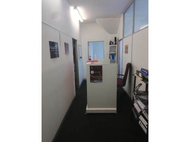 99  m² Office Space in Stamford Hill photo number 3