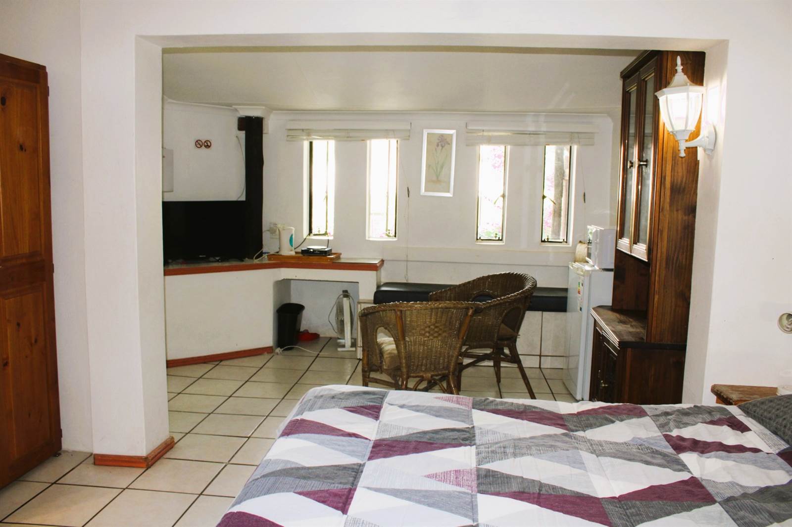 1 Bed Apartment in Magaliesburg photo number 10