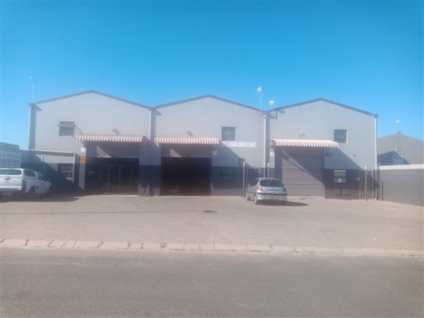 720  m² Commercial space