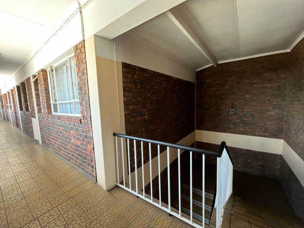 1 Bed Apartment in Pretoria North photo number 19
