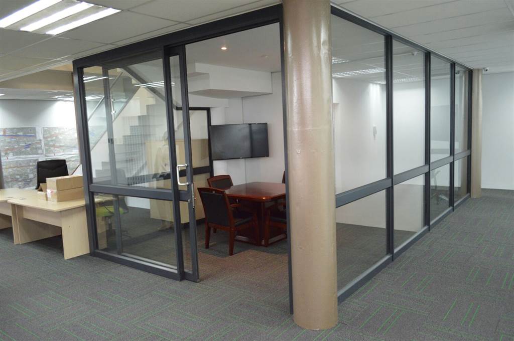 883  m² Office Space in Pietermaritzburg Central photo number 6