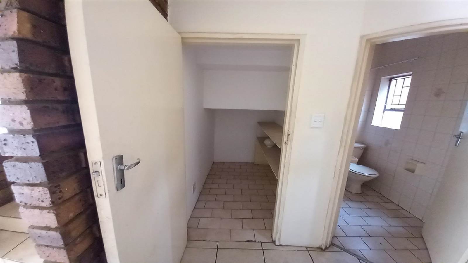 2 Bed Apartment in Bronkhorstspruit photo number 20