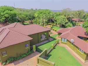 5 Bed House in Eldoraigne