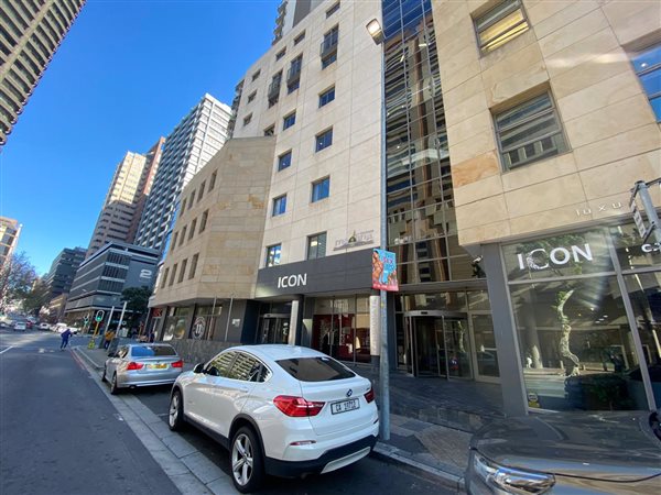 427  m² Commercial space