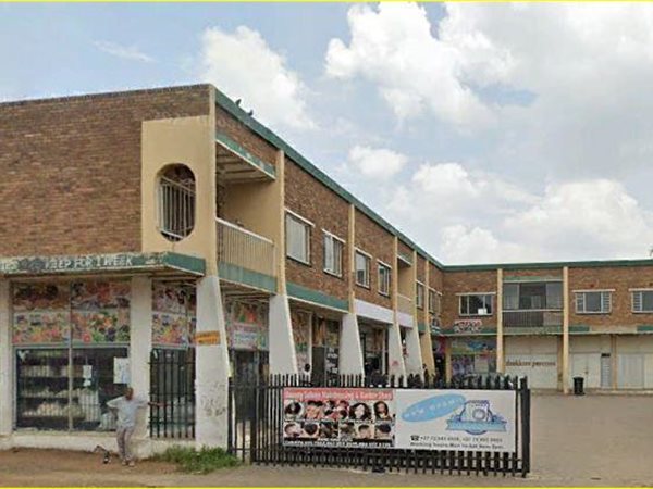 120  m² Commercial space in Kempton Park Central