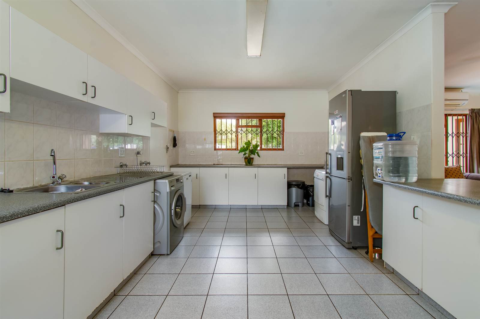 2 Bed House in Bizweni photo number 12