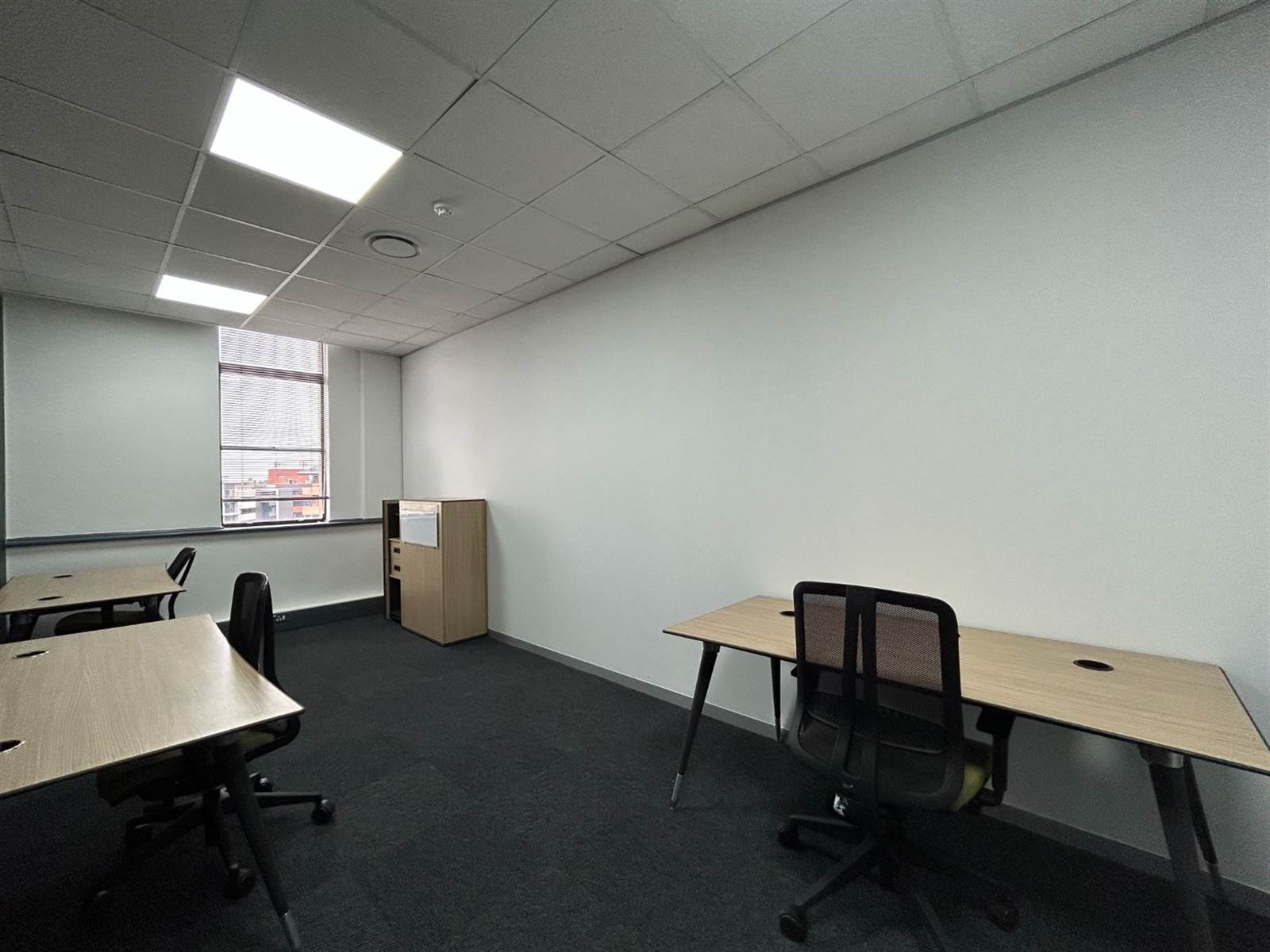 35  m² Office Space in Sandown photo number 3