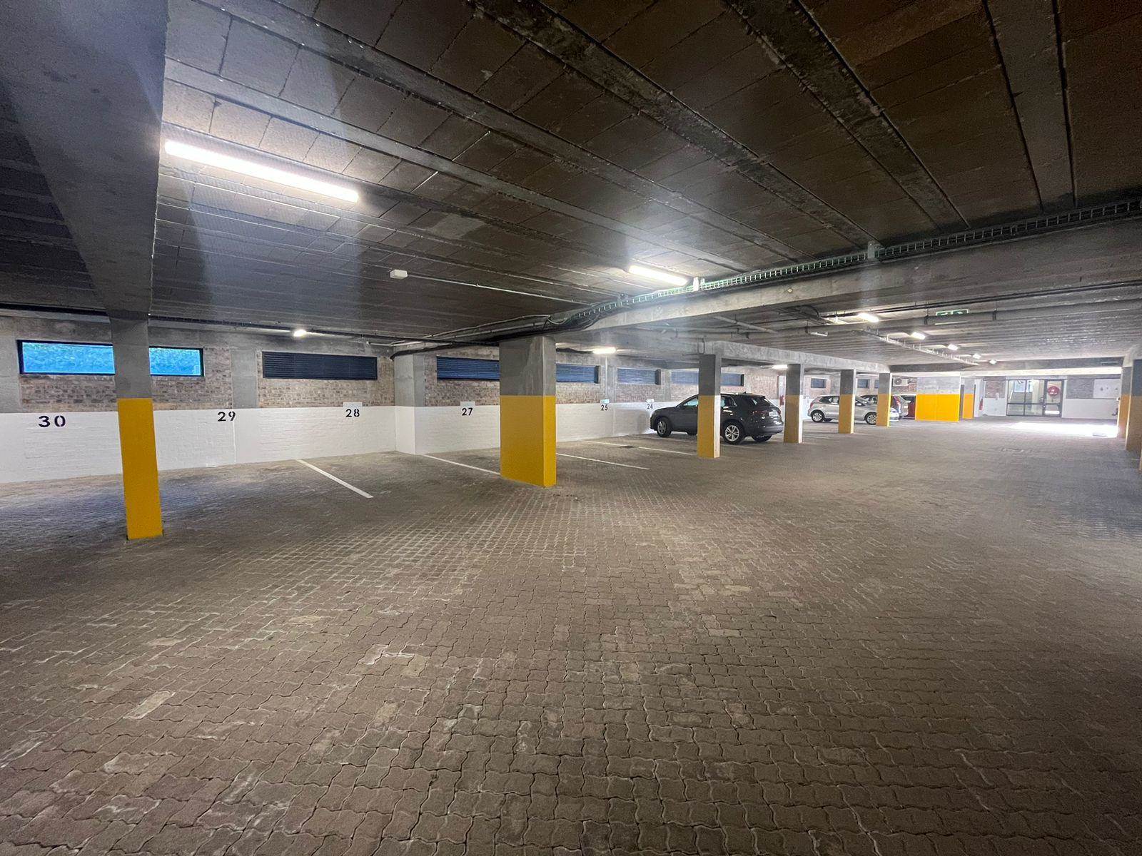 275  m² Commercial space in Jamestown photo number 21