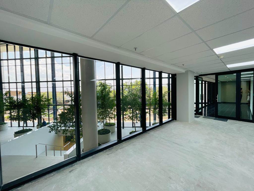 640  m² Commercial space in Sandown photo number 13