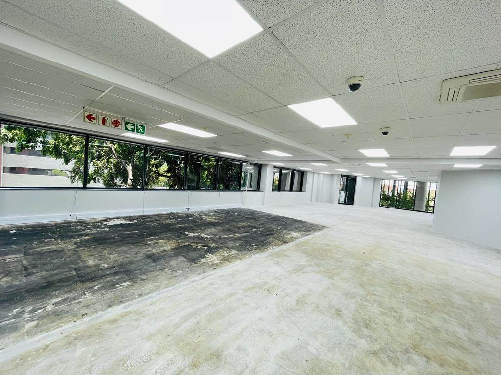 640  m² Commercial space in Sandown photo number 9