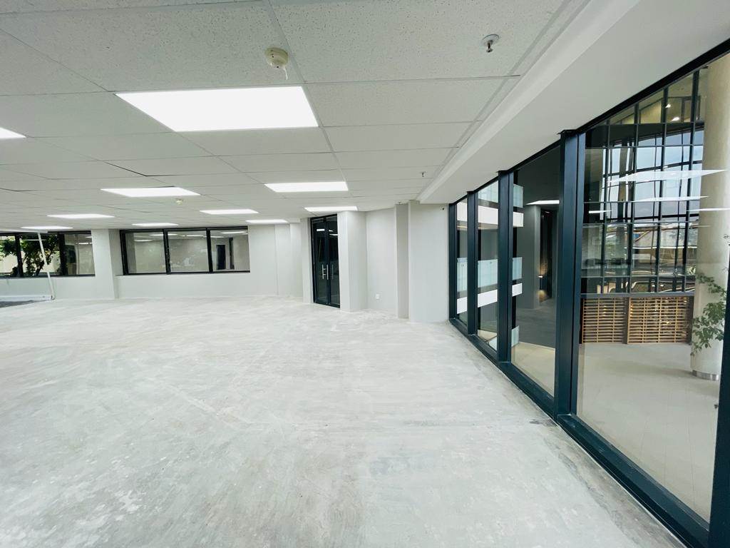 640  m² Commercial space in Sandown photo number 17