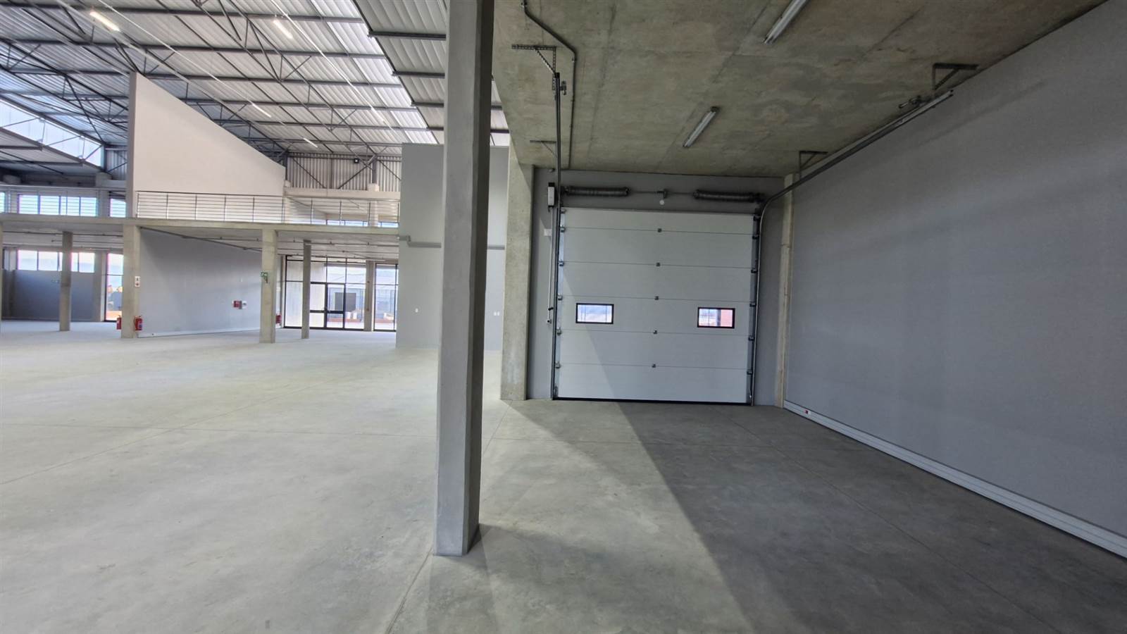 871.4  m² Industrial space in George Central photo number 6