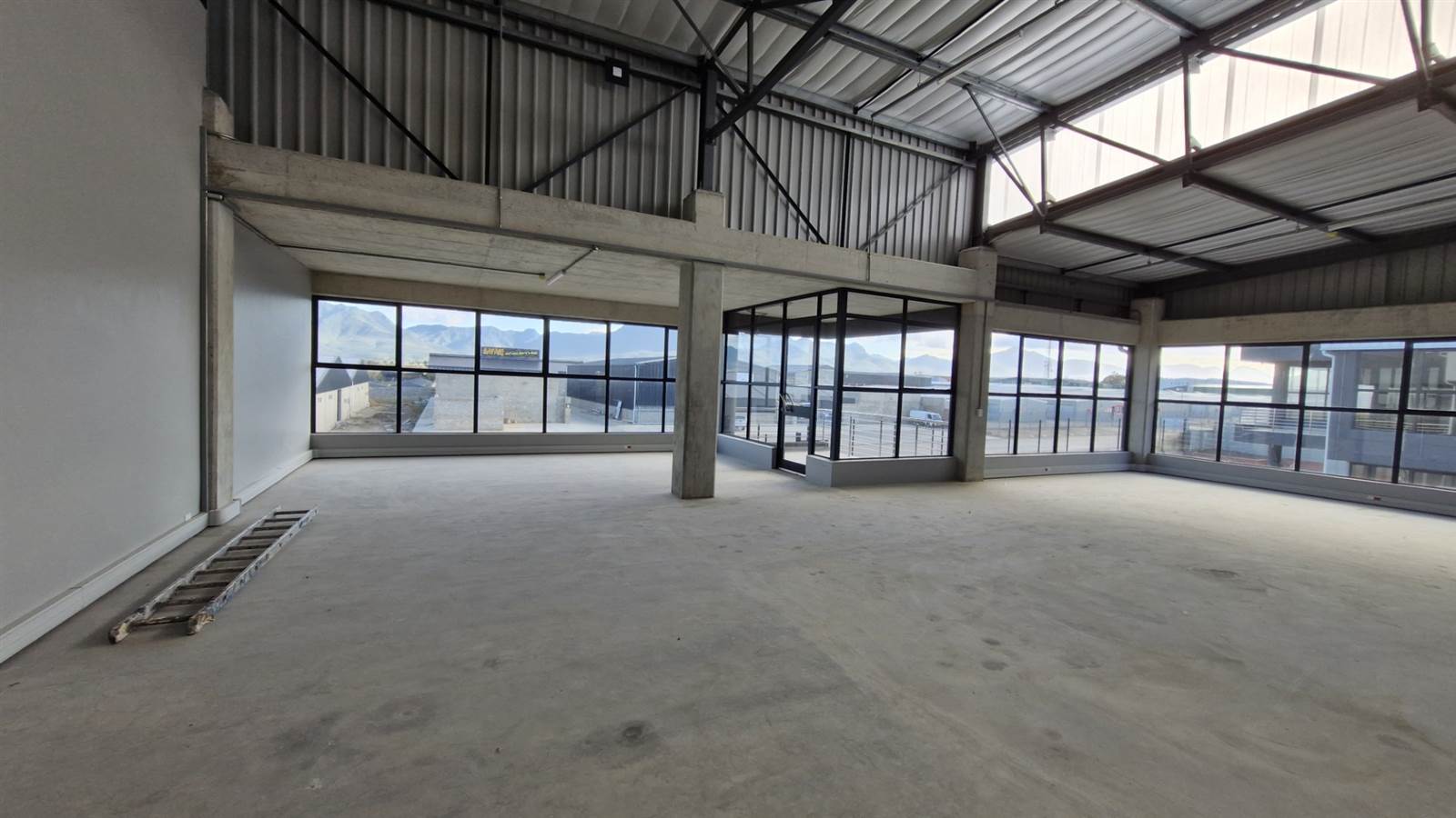 871.4  m² Industrial space in George Central photo number 10