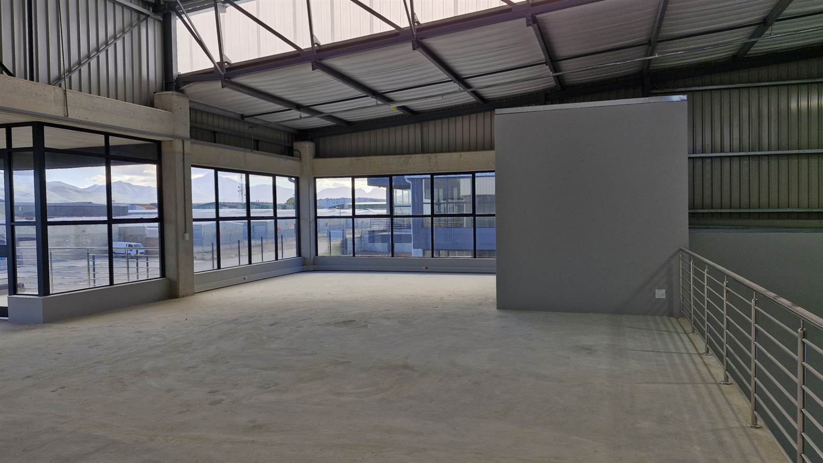 871.4  m² Industrial space in George Central photo number 14