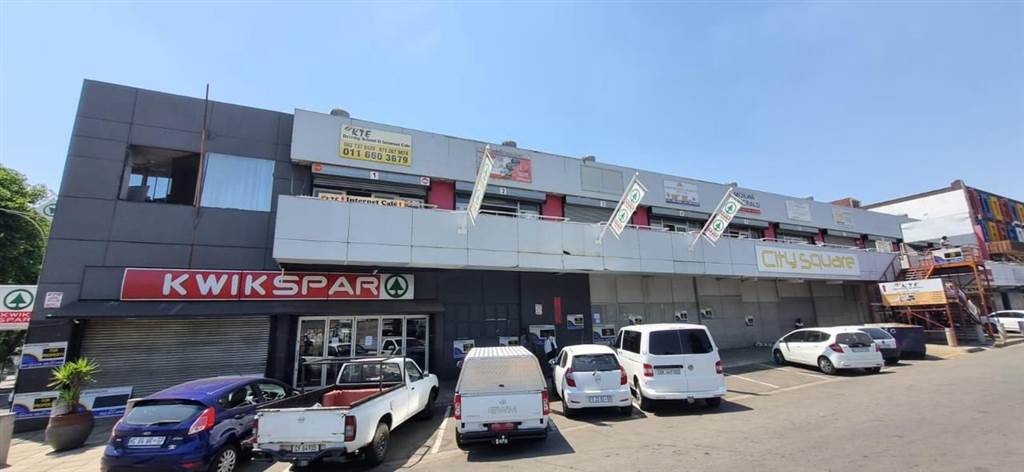 946  m² Commercial space in Krugersdorp Central photo number 3
