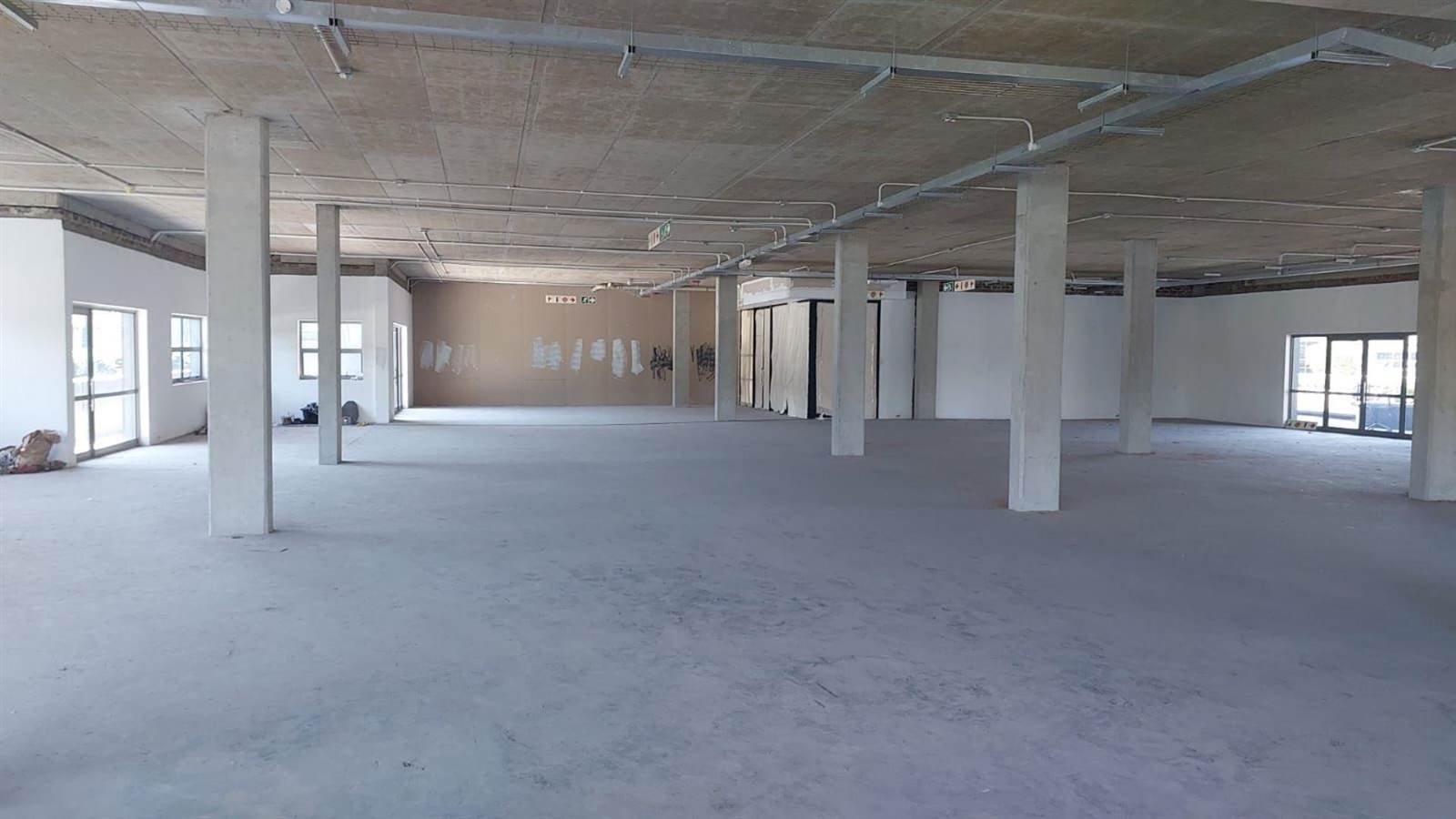 837  m² Commercial space in Fourways photo number 9