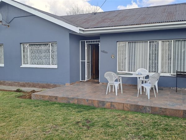 3 Bedroom House 3 Bedroom House