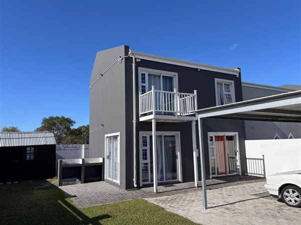 2 Bedroom House 2 Bedroom House