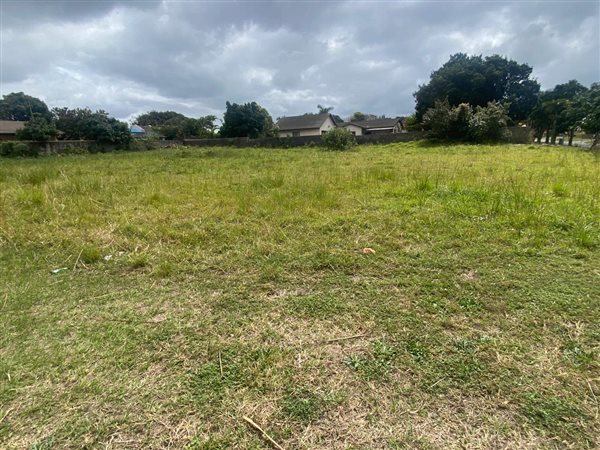 1651 m² Land available in Wild En Weide