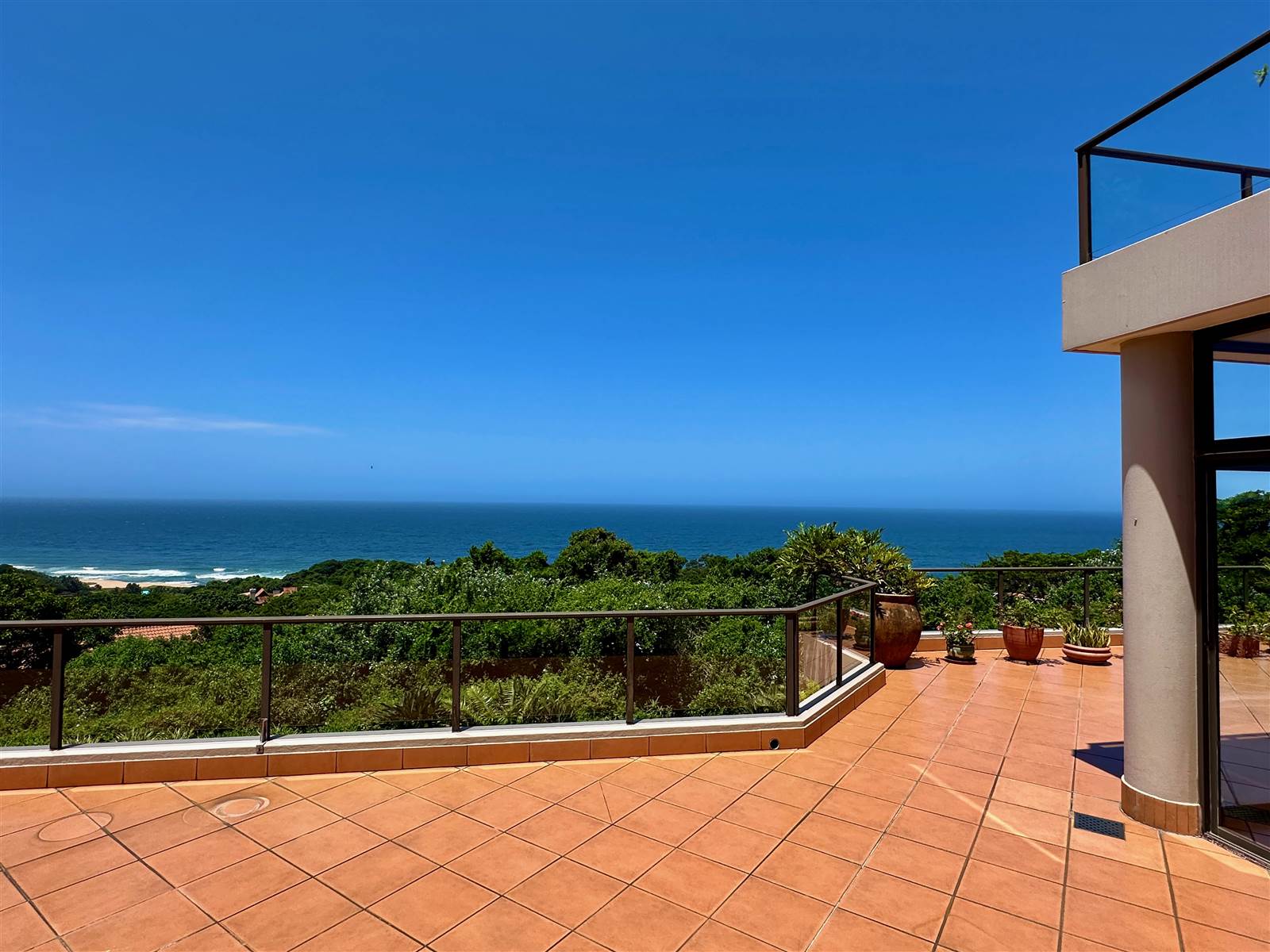3 Bed Apartment in Zimbali Estate photo number 1