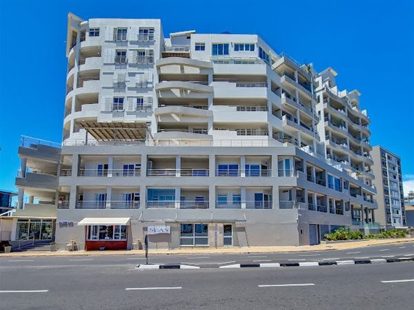 3 Bedroom Apartment 3 Bedroom Apartment