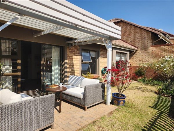 2 Bed House in Olivedale