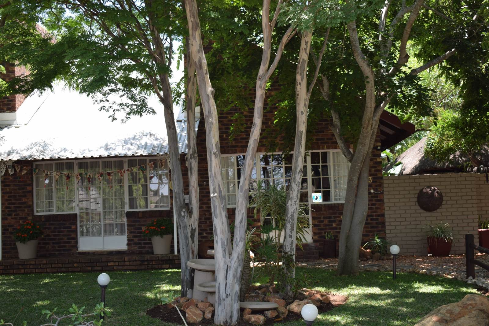 300  m² Commercial space in Hoedspruit photo number 3
