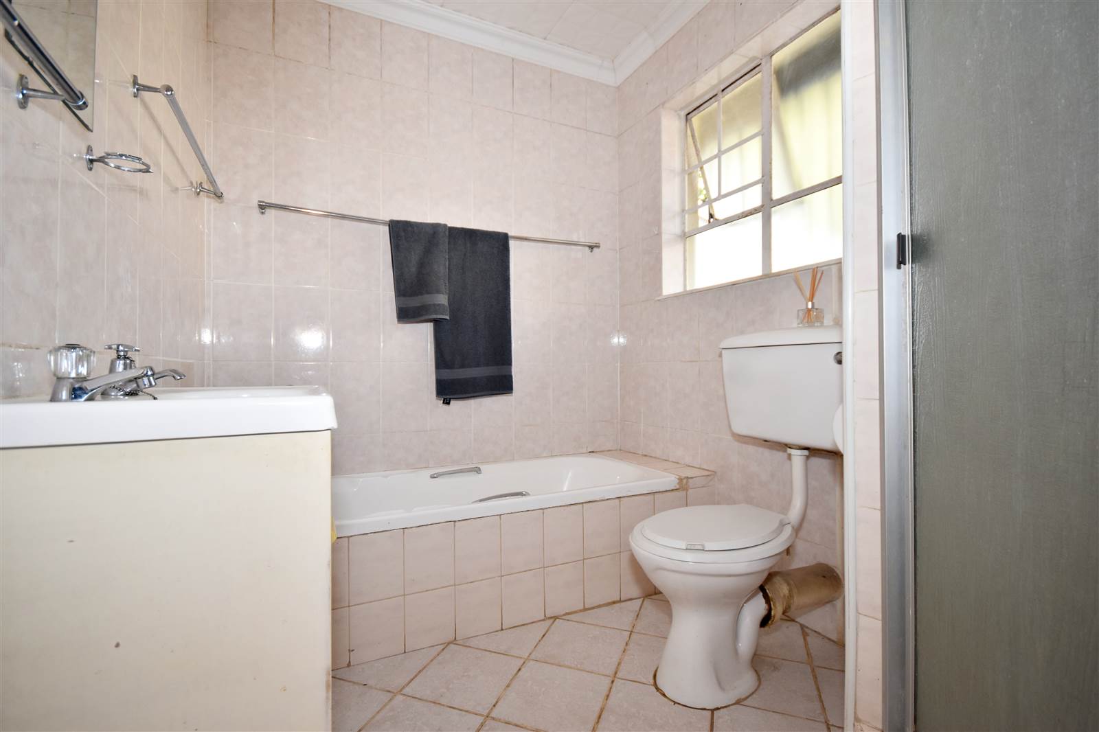 3 Bed House in Bloubosrand photo number 20