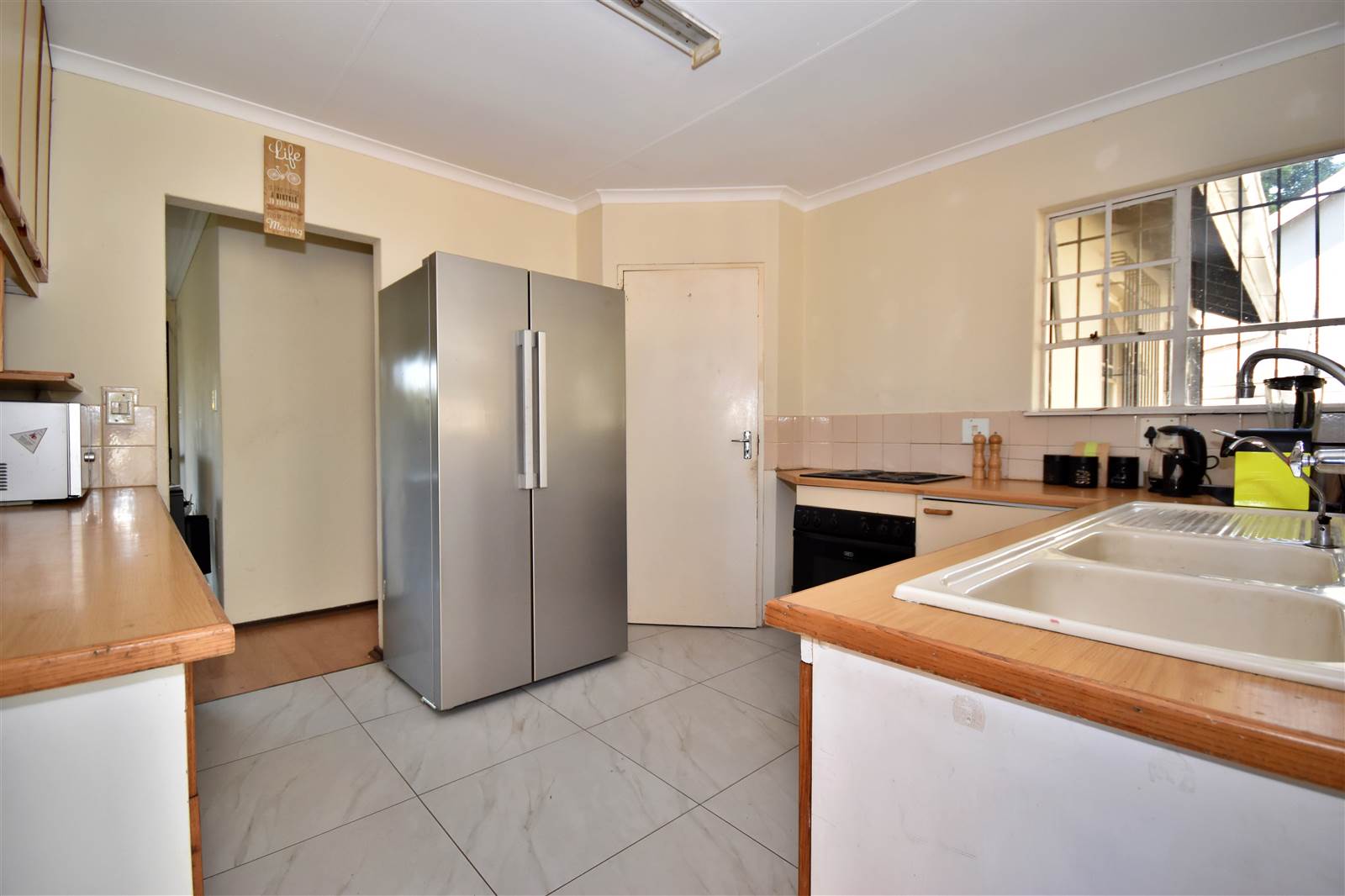 3 Bed House in Bloubosrand photo number 12