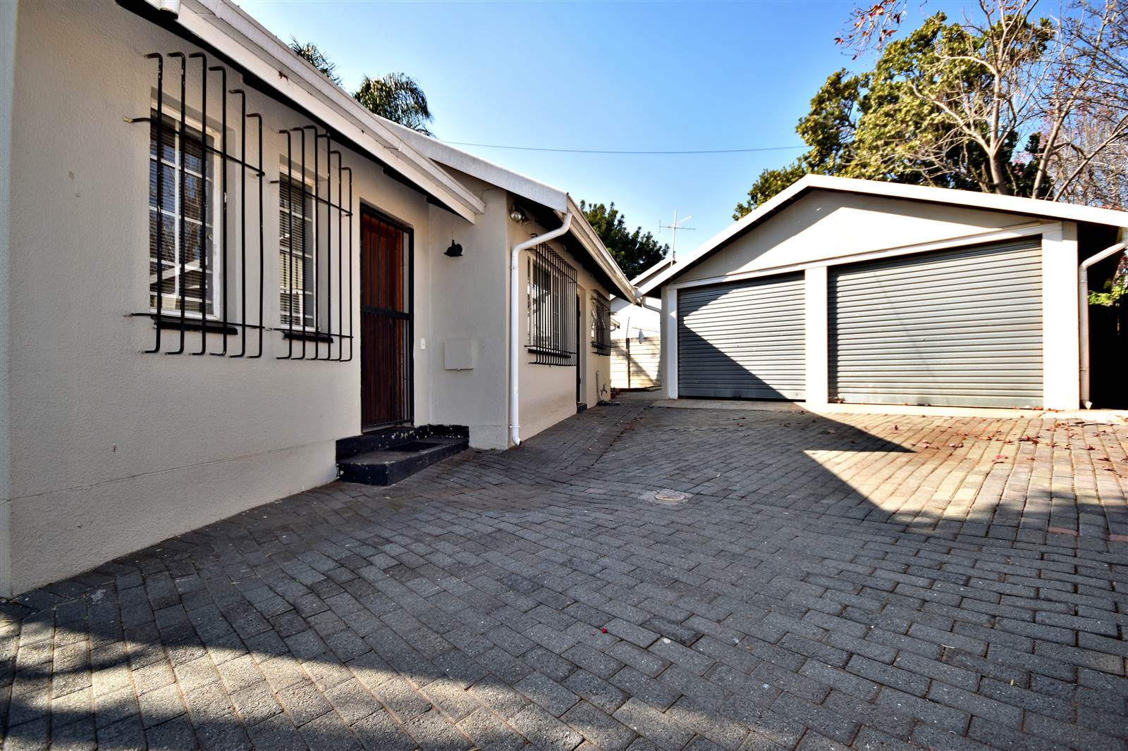 3 Bed House in Bloubosrand photo number 23
