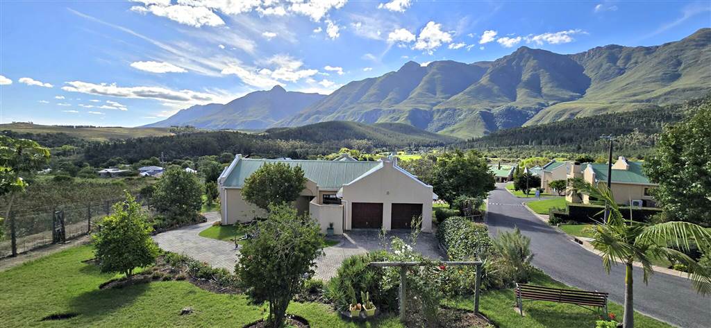 2 Bed House in Swellendam photo number 1