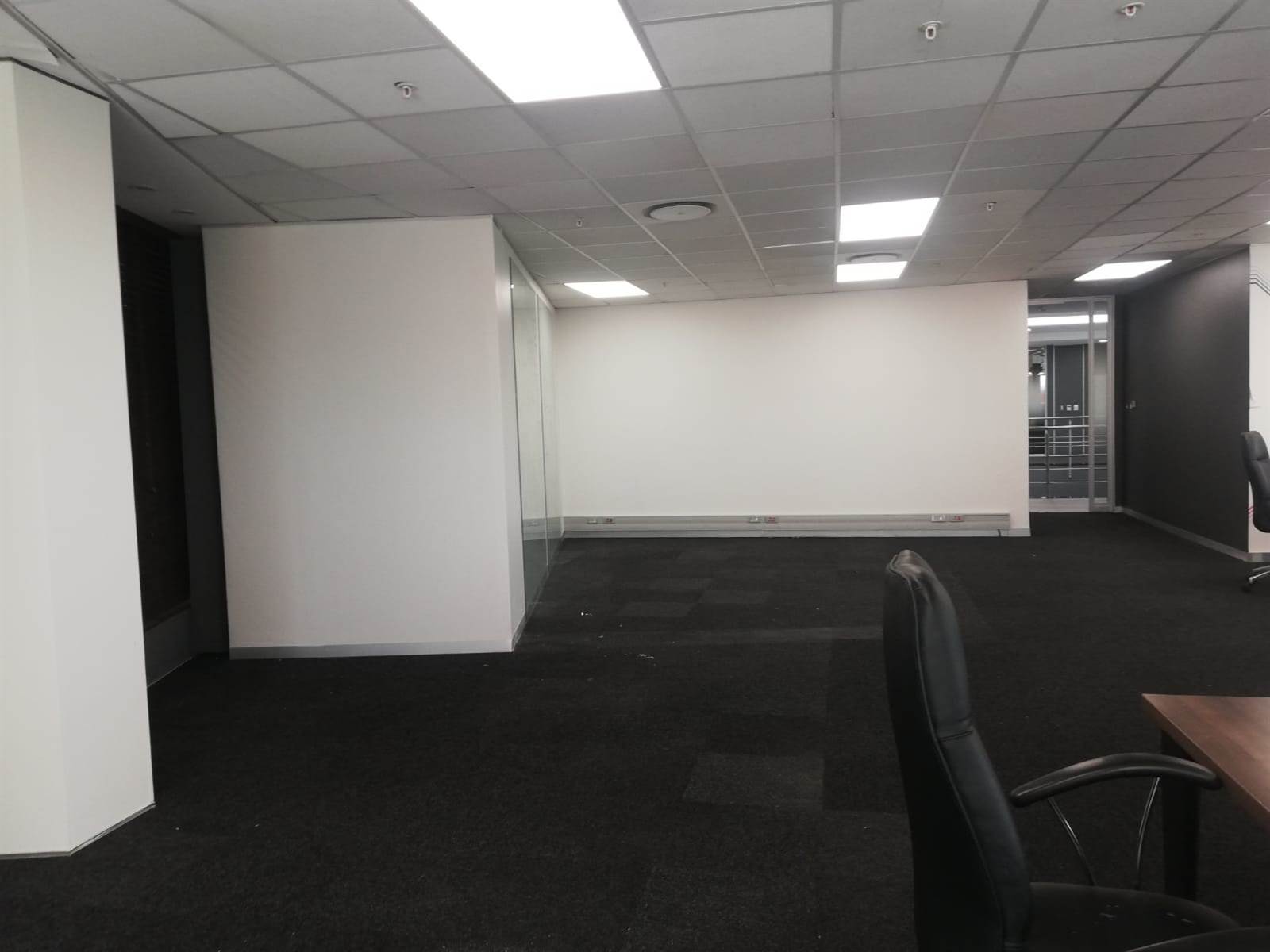 200  m² Commercial space in Morningside photo number 17