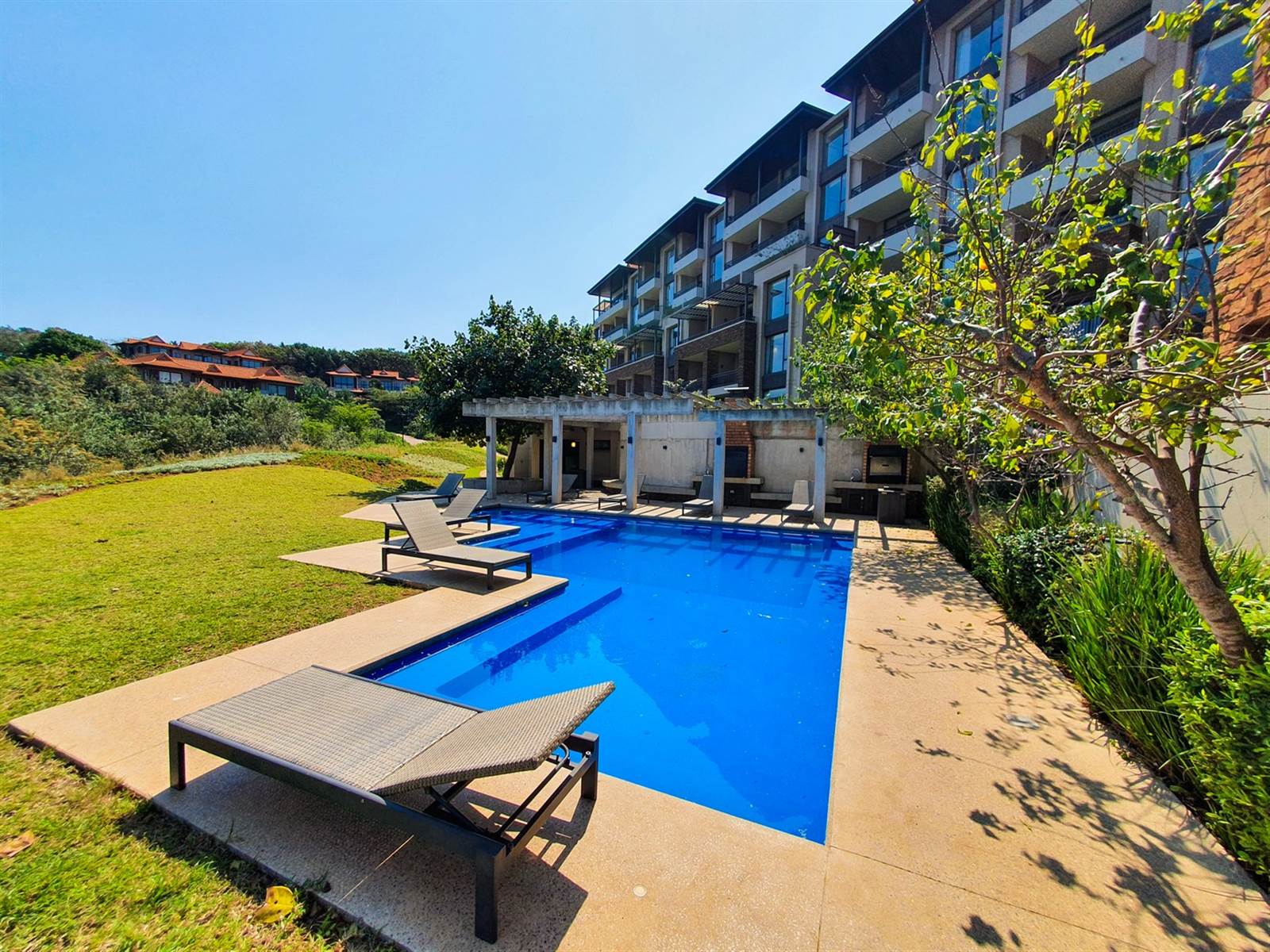 2 Bed Apartment in Zimbali Estate photo number 2