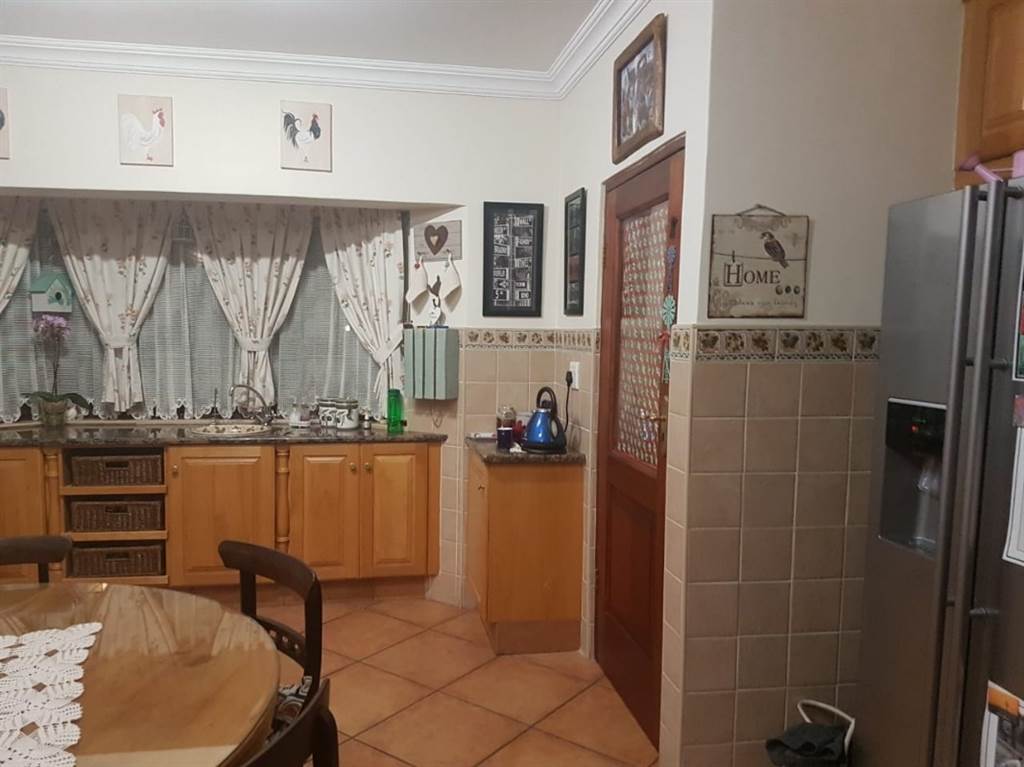 5 Bed House in Raslouw photo number 12