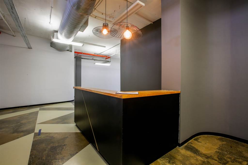 975  m² Office Space in Brooklyn photo number 8