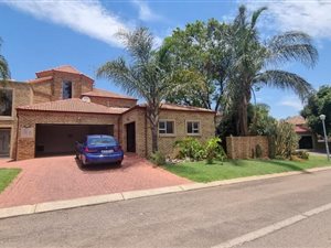 5 Bed House in Eldoglen