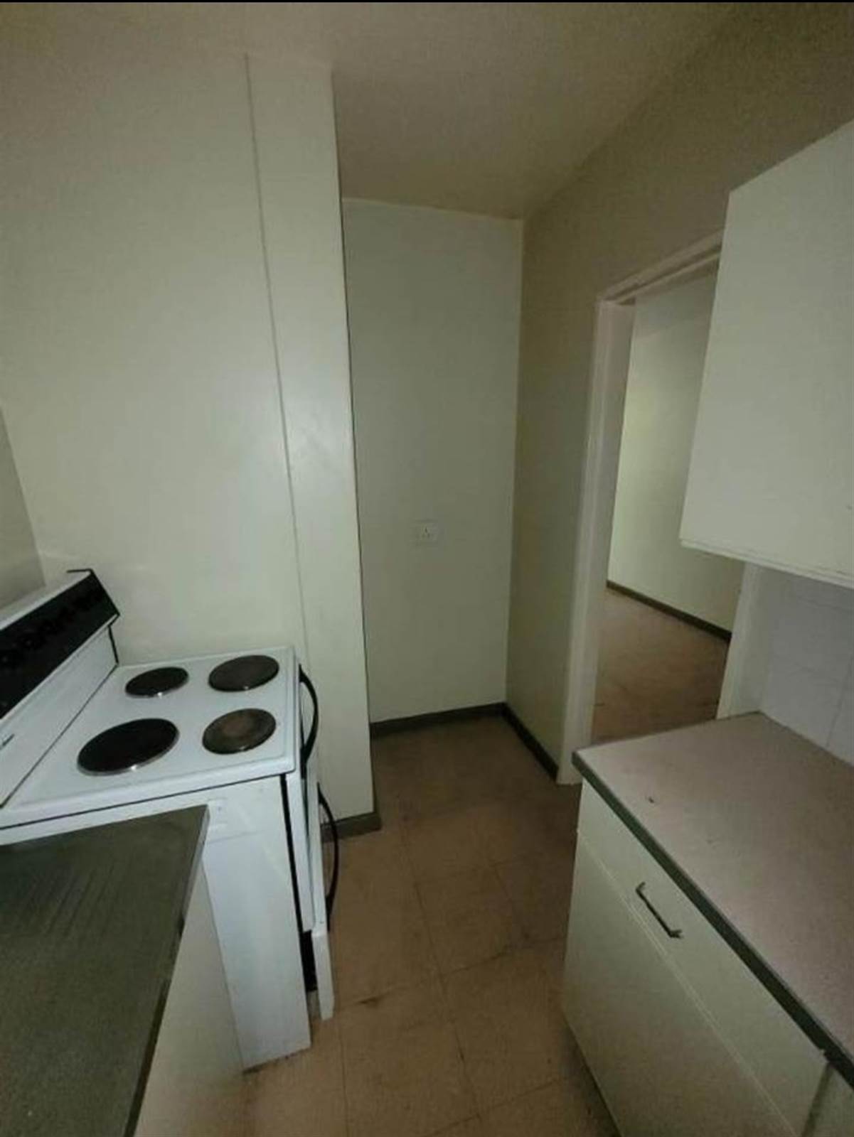 1 Bed Apartment in Sunnyside photo number 1