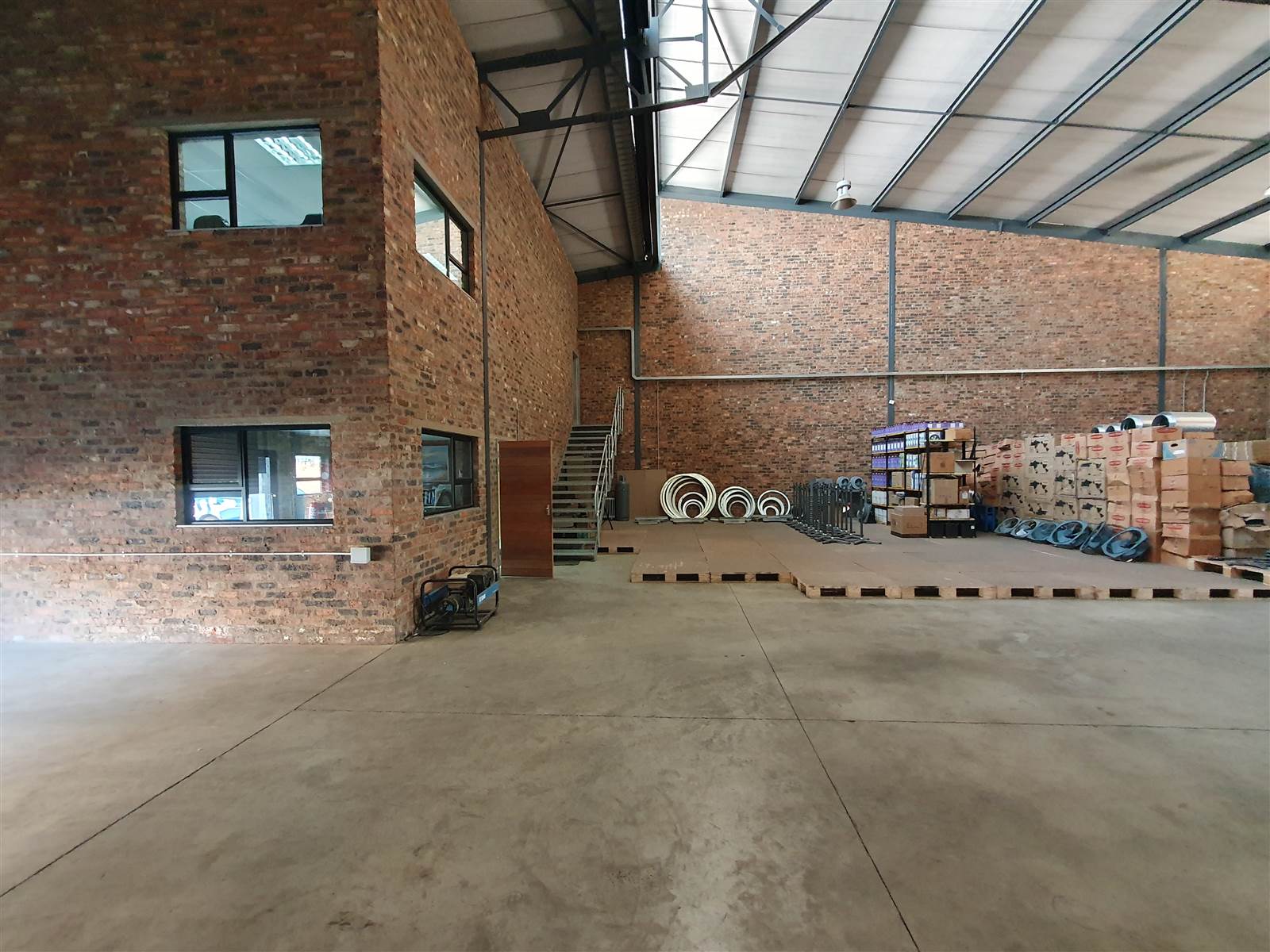 471  m² Industrial space in Newmarket Park photo number 3