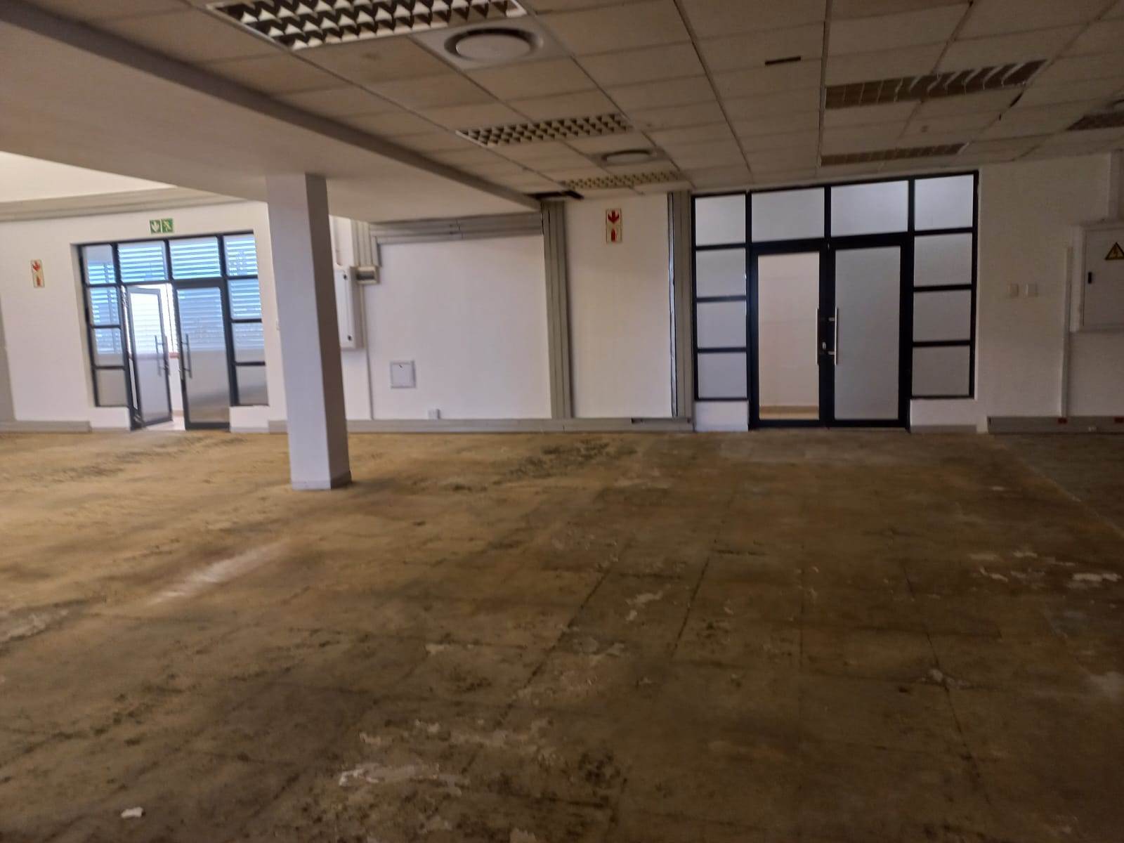964  m² Commercial space in Umhlanga Ridge photo number 24