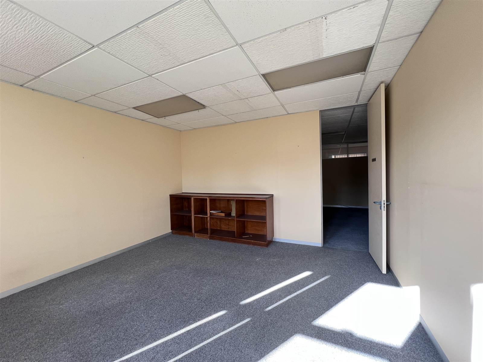 170  m² Commercial space in Wynberg photo number 3