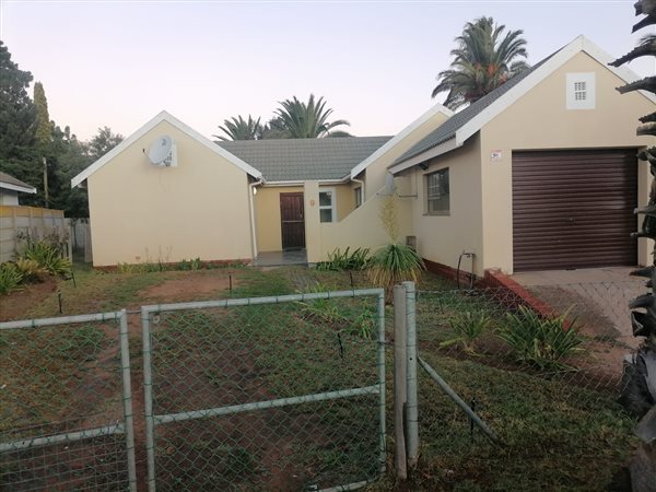 3 Bedroom House 3 Bedroom House